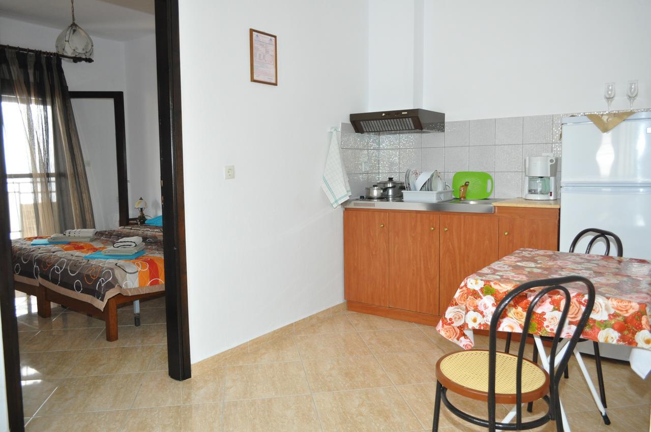 Giannis Maria Apartments Psakoudia Buitenkant foto